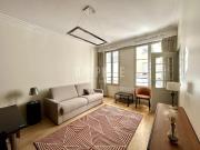 Charmant studio meublé Carré des Antiquaires