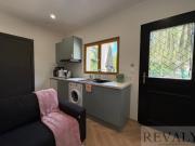 Charmant studio refait à neuf avec grande terrasse