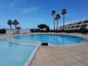 Charmant T2 avec terrasse et piscine à Port Camargue