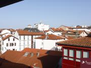 HENDAYE CENTRE VILLE / DERNIER ÉTAGE CHARME, CALME & CONFORT
