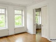 Charmante 1 Zimmer Altbauwohnung ca. 31 m² im 1. OG mit...