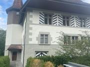 Charmante 2.5 Zimmerwohnung im Schloss Sensebrück zu...