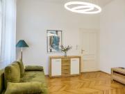 Charmante 2 Zimmer Altbauwohnung Blick ins Grüne und...