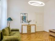 Charmante 2 Zimmer Altbauwohnung Blick ins Grüne und...