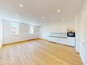 Charmante 2 Zimmer Altbauwohnung – geschmackvoll saniert...