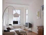 Charmante 2 Zimmer Altbauwohnung in Toplage von Düsseldorf