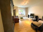 Charmante 2 Zimmer Altbauwohnung mit Balkon frei ab sofort