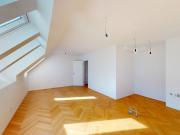 Charmante 2 Zimmer Dachgeschoßwohnung im 9. Bezirk