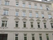 Charmante 2 Zimmer Dachgeschosswohnung Nähe Linzer Straße