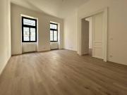 Charmante 2 Zimmer Wohnung im Mezzanin mit separater...