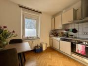 Charmante 2 Zimmer Wohnung in guter Lage mit KFZ Stellplaz