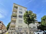 Charmante 2 Zimmer Wohnung mit Aufzug, Balkon & TG...