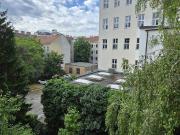 Charmante 2 Zimmer Wohnung mit Balkon in Hofausrichtung...