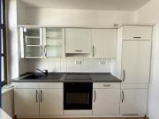 Charmante 2 Zimmer Wohnung mit Balkon, Laminatboden und...