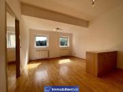 Charmante 2 Zimmer Wohnung mit Balkon und Ausblick ins...