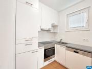 Charmante 2 Zimmerwohnung mit Balkon Nahe Rennweg