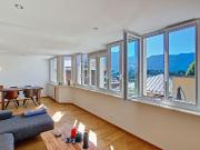 Charmante 3,5 p. Wohnung komplett renoviert, mit Aussicht