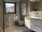 Charmante 3.5 Zimmer Wohnung mit Seeblick in Uster