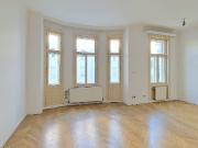 Charmante 3 Zimmer Altbauwohnung in Top Lage in der...