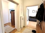 Charmante 3 Zimmer Altbauwohnung mit Balkon in zentraler...