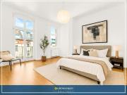 Charmante 3 Zimmer Altbauwohnung mit Lift und zwei...