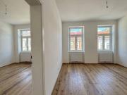 Charmante 3 Zimmer Altbauwohnung mit Stadtblick in...