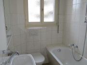 Charmante 3 Zimmer Altbauwohnung zentral befristet bis...