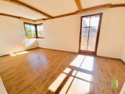 Charmante 3 Zimmer DG Wohnung mit Balkon & Tiefgarage –...