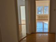 Charmante 3 Zimmer Wohnung im 2. OG in der Wrangelstraße