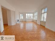 Charmante 3 Zimmer Wohnung mit Stellplatz und E...