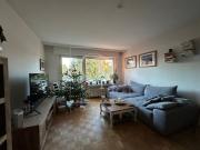 Charmante 3 Zimmer Wohnung mit zwei Balkonen