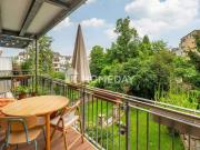 Charmante 4 Zimmer Wohnung mit grünem Balkonblick...