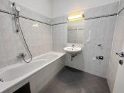 Charmante 53m² Altbauwohnung, 2 Zimmer, neue Einbauküche...