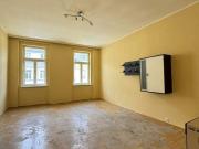 Charmante Altbauperle: Lichtdurchflutete 2 Zimmer...