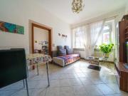 Charmante Altbauwohnung mit Balkon in Toplage!