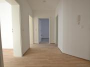 Charmante Altbauwohnung mit Balkon in Zentrumsnähe