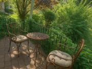 Charmante Altbauwohnung mit Balkon und hoher Raumhöhe...