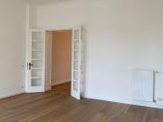 Charmante Altbauwohnung mit Einbauküche und Balkon in...