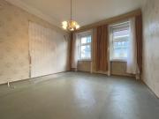 Charmante Altbauwohnung mit Potential