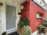 Charmante angrenzende 4.5 Zimmer Villa mit Terrasse und...
