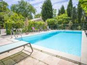 Charmante Bastide Provençale du 20ème siècle avec 4...