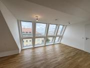 Charmante Dachgeschoßwohnung mit Terrasse Ab sofort...