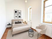 Charmante Dachgeschosswohnung mit Terrasse in Ruhelage –...