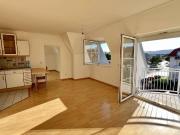 Gute DG Wohnung, 50m² in Baden, bei LKH – Balkon &...
