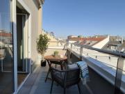 CHARMANTE DG WOHNUNG MIT BALKON