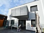 Charmante Doppelhaushälfte mit Garten und Terrassen in...