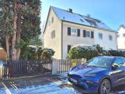 Charmante Doppelhaushälfte mit geschmackvoll und...