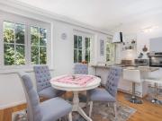 Charmante Eigentumswohnung mit Balkon & Kachelofen in Velden