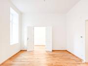 Charmante Erdgeschosswohnung mit eigenem Straßenzugang...