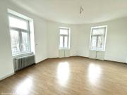 CHARMANTE ETAGENWOHNUNG! Modern, komfortabel & bestens...